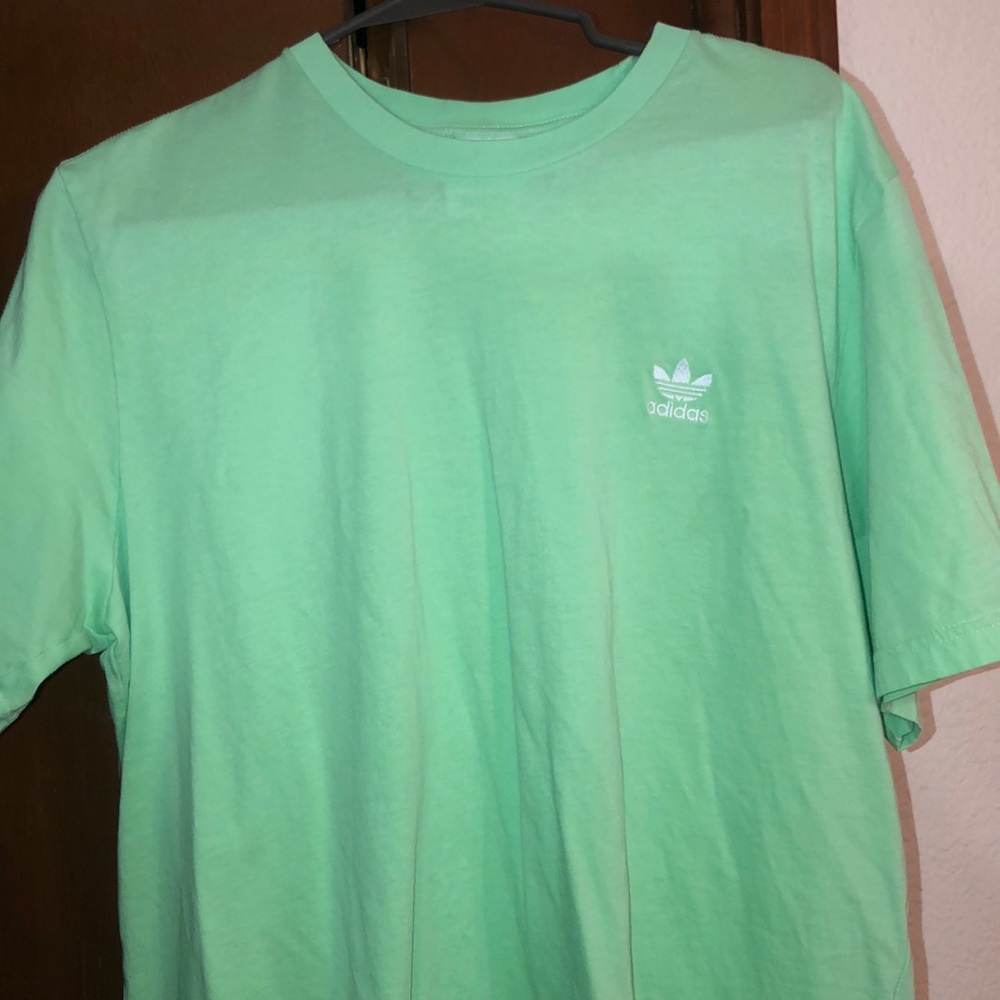 Adidas t shirt